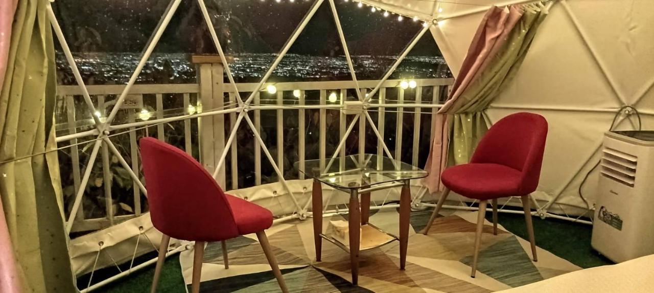 Sky Lounge B&B Zhushan Bagian luar foto